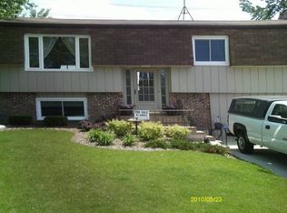 112 Pfaff Dr, Frankfort, IL