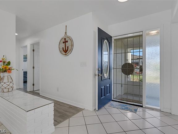 4th image of 752 Coral Dr