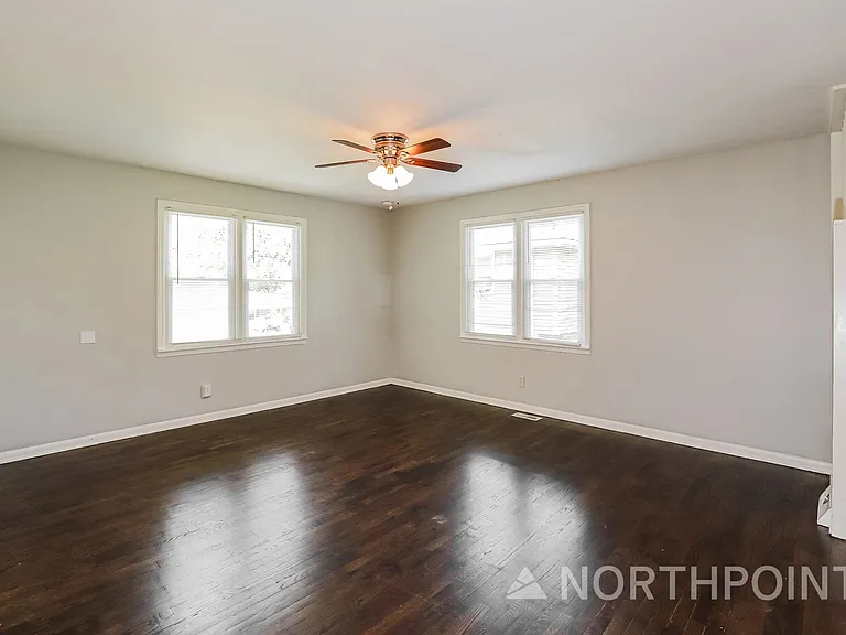 7937 N Jefferson St — Photo 5