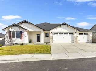 7080 W 34th Pl, Kennewick, WA 99338