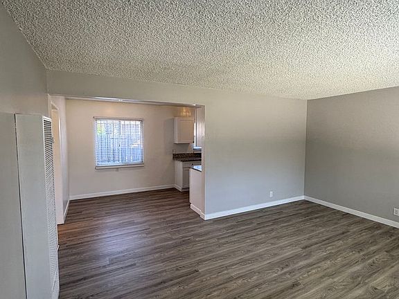 5th image of 1134 Raymond Ave APT 2