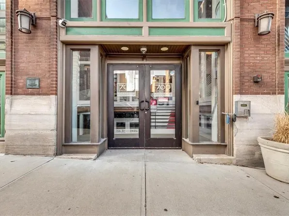 700 Broadway Blvd #203, Kansas City, MO 64105