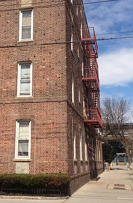 Rented by Roth Realty Management LLC | media 9