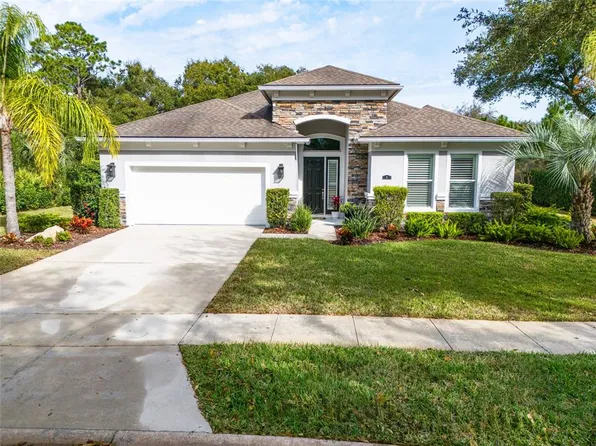 6 Sweetwater Ct, Palm Coast, FL 32137