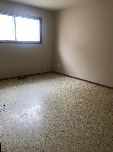 408 Cathedral Ave #1A — Photo 8