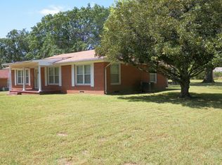 707 N Warren St, Overton, TX 75684