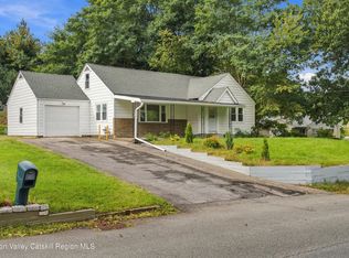 3 Hilltop Drive, New Windsor, NY 12553