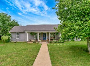 2620 Martha Leeville Rd, Lebanon, TN 37090