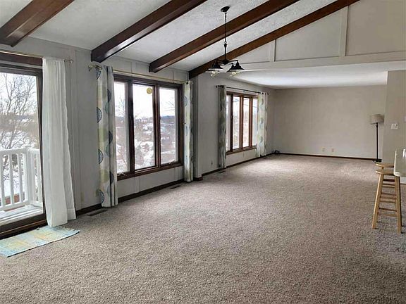 2nd image of 3950 Comanche Ct