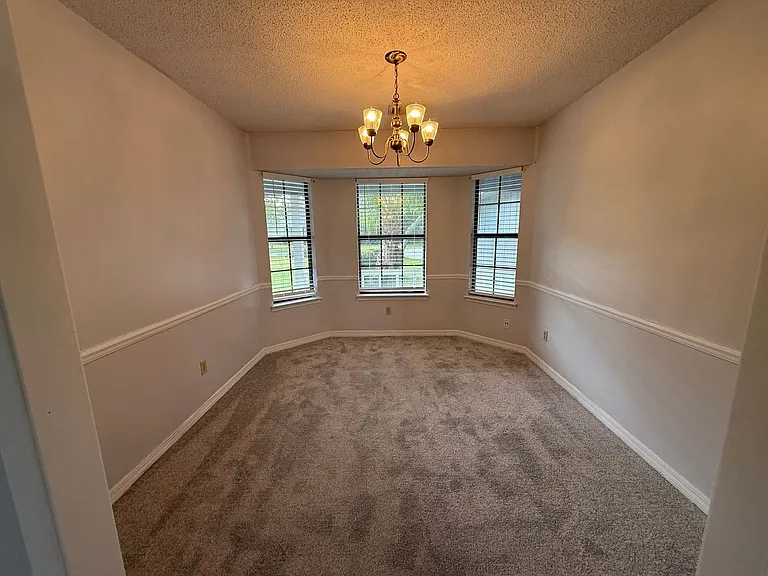 3872 Mariners Dr — Photo 5