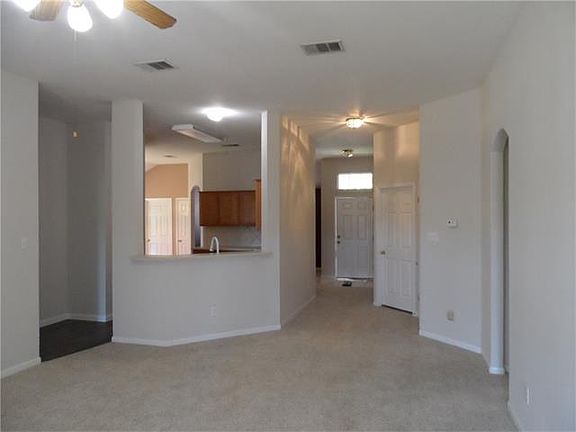 4th image of 6003 Lone Star Ct