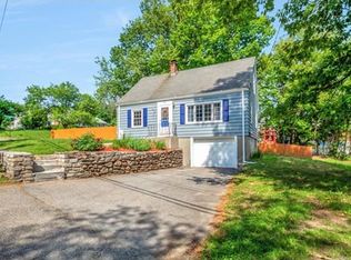 243 Heard St, Worcester, MA 01603