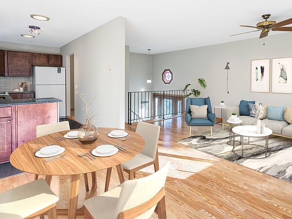 4th image of 1710 Hickory Hill Dr