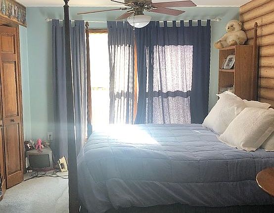 Queen or king and twin bunk