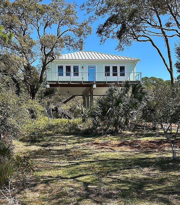1st image of 289 Mashes Sands Rd