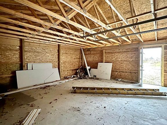 5th image of 6174 E Spicerville Hwy