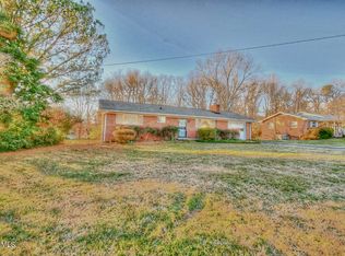 8005 Shady Ln, Powell, TN 37849