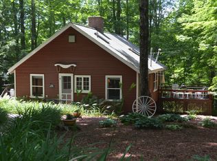 2 Massasoit Rd, Stockbridge, MA 01262