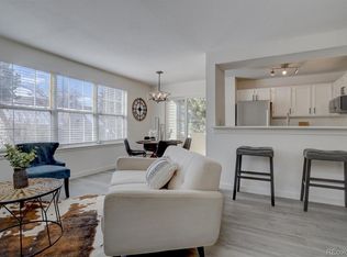 955 S Miller St APT 204, Lakewood, CO 80226