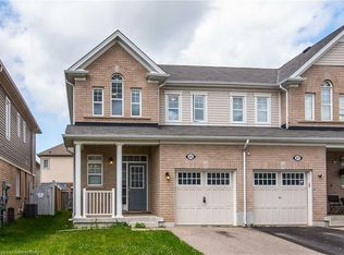 25 Postmaster Dr, Kitchener, ON N2R0J2