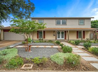 308 Barracuda Ave, Galveston, TX 77550