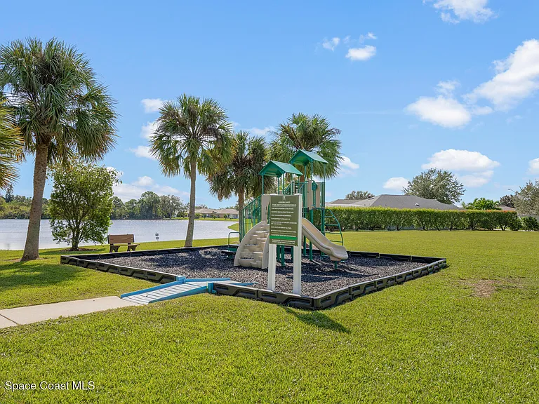 4800 Manchester Dr — Photo 32