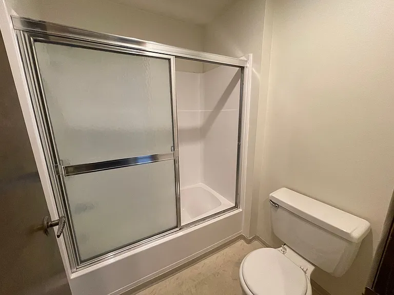27 NW Mountain View Dr — Photo 14