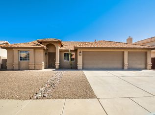 9749 E Paseo Del Tornasol, Tucson, AZ 85747