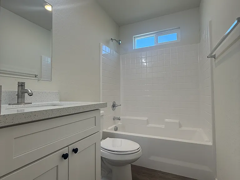 4037 S 12th St #205 — Photo 15
