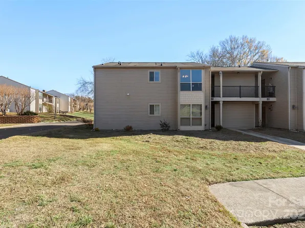 11021 Cedar View Rd, Charlotte, NC 28226