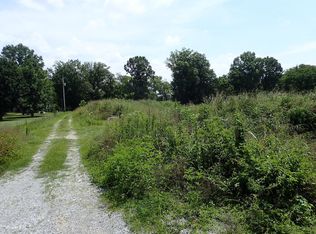 920 New Shackle Island Rd, Hendersonville, TN 37075