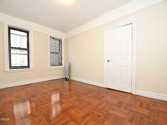 4th image of 1715 Walton Ave APT 1E
