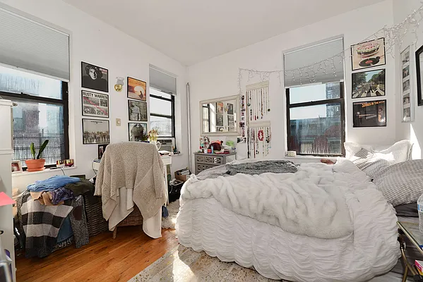 Rented by J Misrahi Realty Corp | media 5