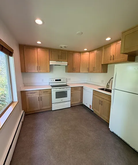 5609 2nd Ave NW #10 — Photo 5