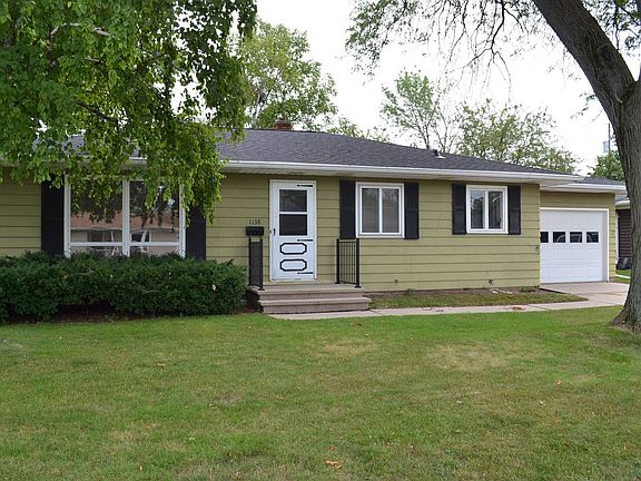 2nd image of 1138 Higgins Ave