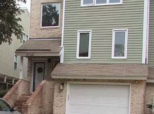 3748 Surry Rd, Virginia Beach, VA 23455