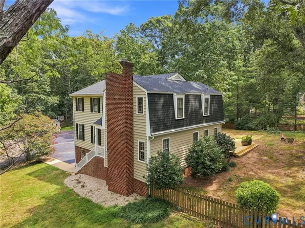 2723 London Park Dr, Midlothian, VA 23113