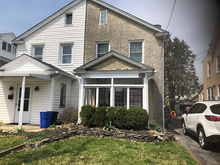 814 Martin Ave — Photo 11
