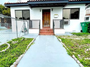 910 SW 8th Ave, Miami, FL 33130