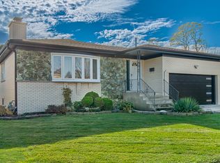 505 Dover Dr, Des Plaines, IL 60018