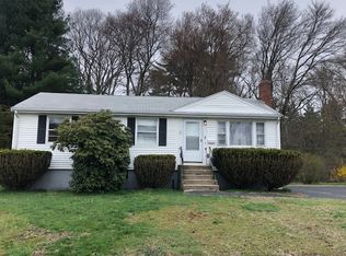 7 Thornton Rd, Holbrook, MA 02343
