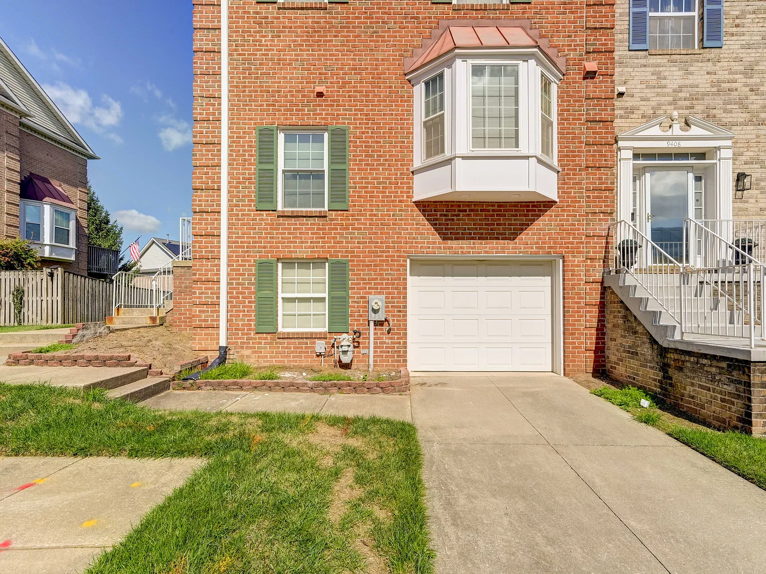 3 bed, 2366 sqft, $3,200 — Photo 2