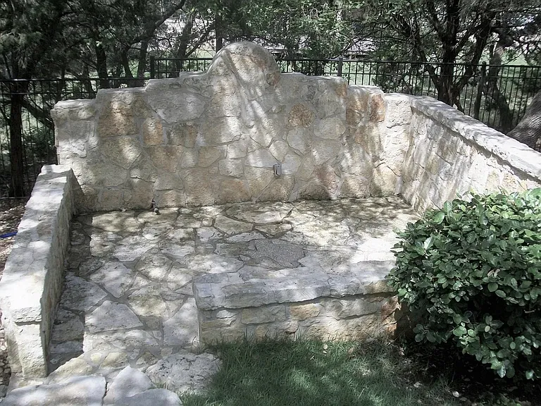 25815 Mount Carillon — Photo 35