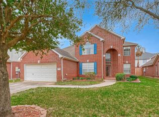 10823 White Oak Trace Dr, Cypress, TX 77429