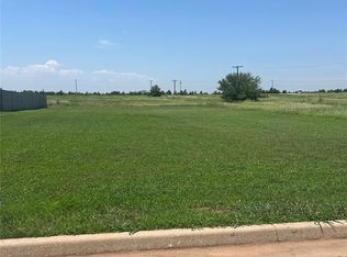 1907 Pinehurst Dr #17, Perry, OK 73077