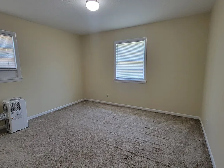 5408 Speedway Ave — Photo 12