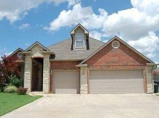 3905 Annalane Dr, Norman, OK 73072