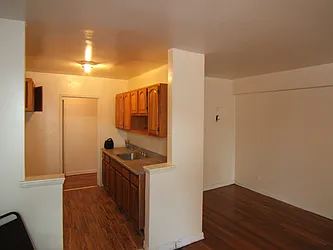 Rented by Joel Weisz, LREB