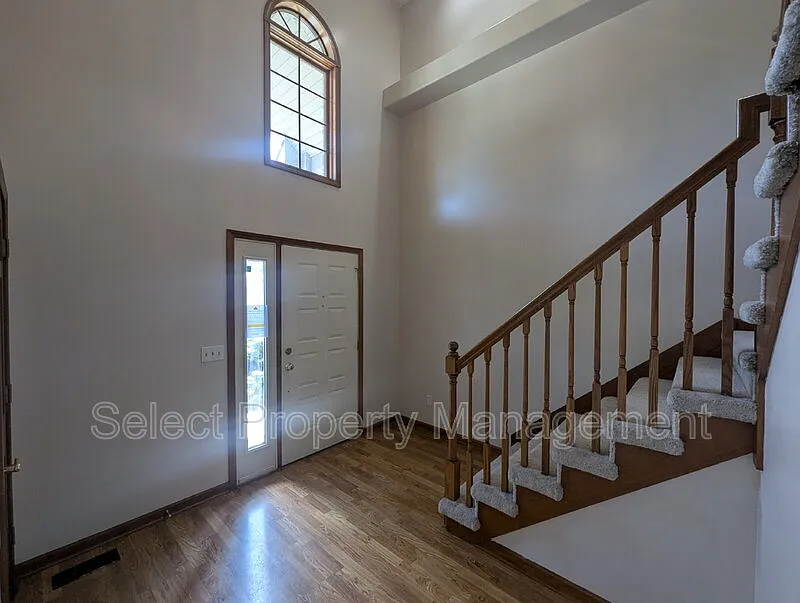 3 bed, 2.5 bath, 2653 sqft, $2,499 — Photo 4