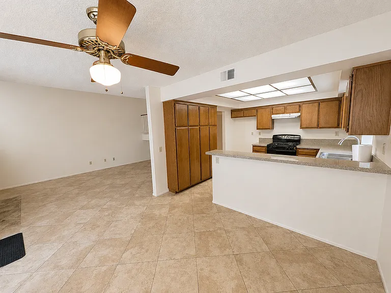 3727 Mesa Oak Ln — Photo 18
